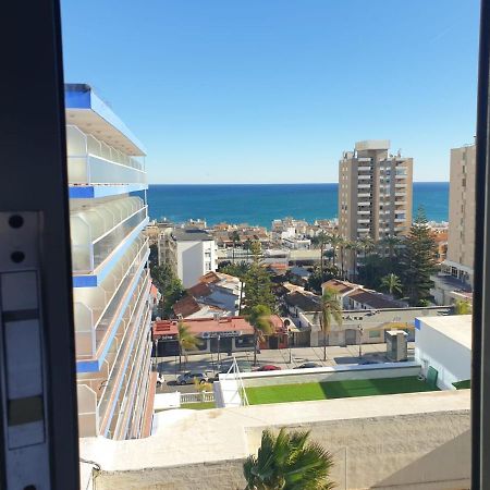 Apartamento Con Vistas Al Mar A Metros De La Playa Carihuela Soleil Apartment Торемолинос Екстериор снимка