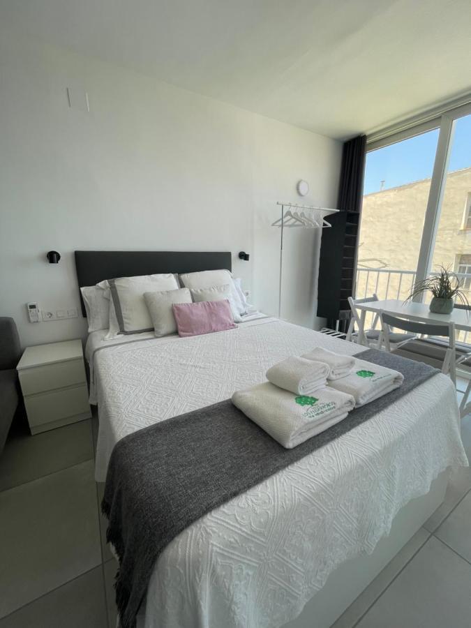 Apartamento Con Vistas Al Mar A Metros De La Playa Carihuela Soleil Apartment Торемолинос Екстериор снимка